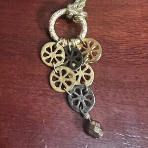 Robert Rose Gold Rope Chord Necklace Long Circle Pendant Statement Casual Retro